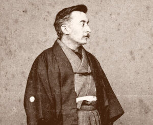 小泉八雲が左目を失明した原因は?